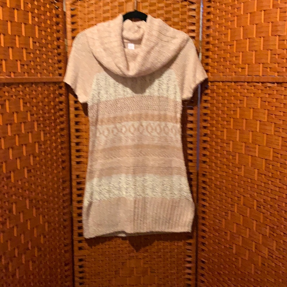 No Boundaries pink sweater top